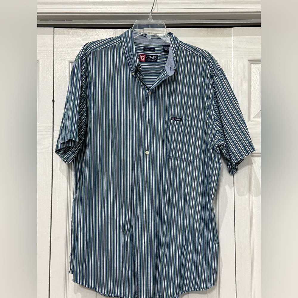 Men’s Chaps Button Down Shirt
